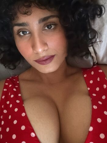 Full leaked Curlywurdy page private onlyfans photo