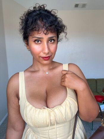 Full leaked Curlywurdy page private onlyfans photo