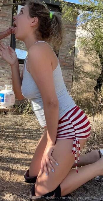 Full leaked Daisy may mommy private onlyfans photo