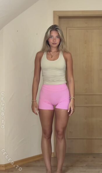 Full leaked Danamrts page private onlyfans photo