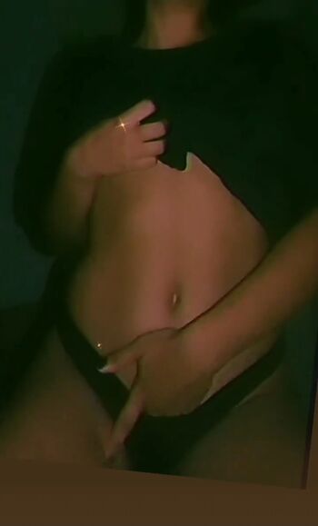 Full leaked Dani bluee page private onlyfans photo