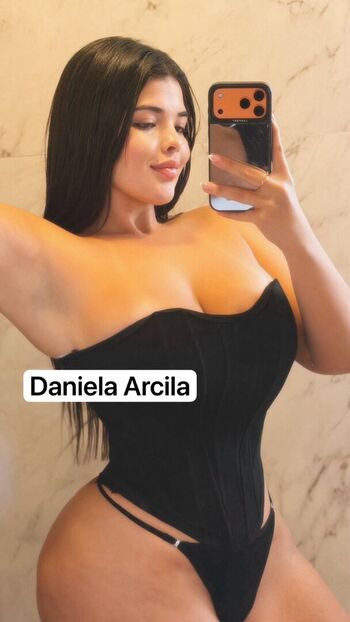 Full leaked Daniela arcila private onlyfans photo