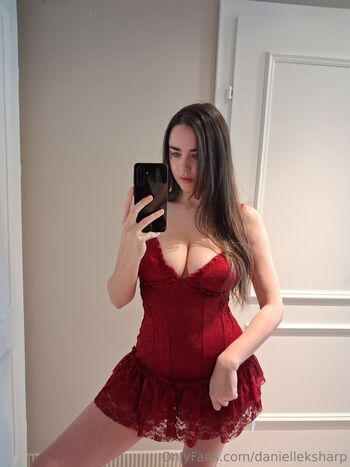 Full leaked Daniimee page private onlyfans photo