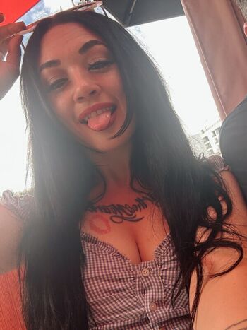 Full leaked Daphne del rey private onlyfans photo