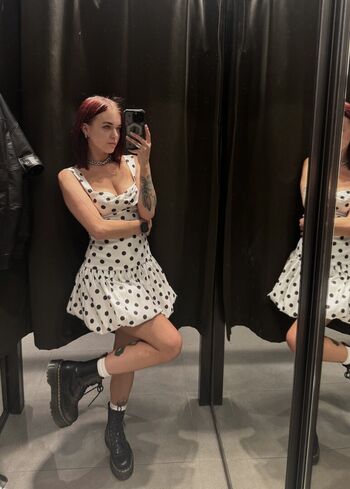 Full leaked Darina cat page private onlyfans photo