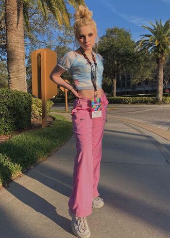 Full leaked Darynapopach private onlyfans photo