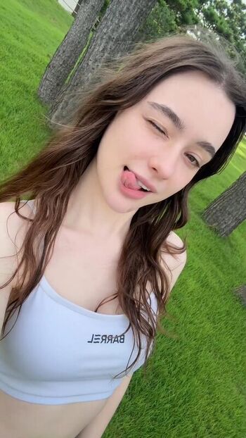 Full leaked Dasha taran page private onlyfans photo
