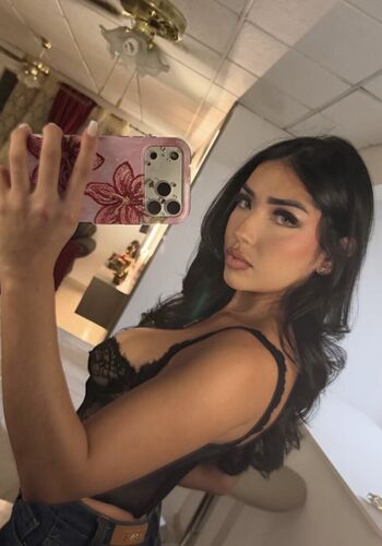 Full leaked Daysialejandraa private onlyfans photo