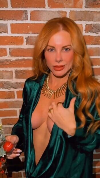 Full leaked Deborah albuquerque page private onlyfans photo