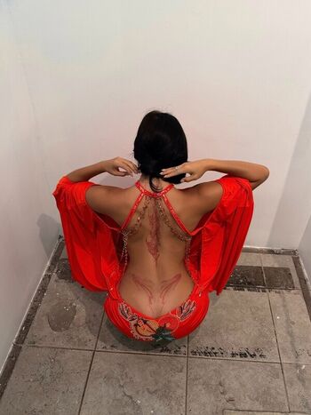 Full leaked Deemah private onlyfans photo