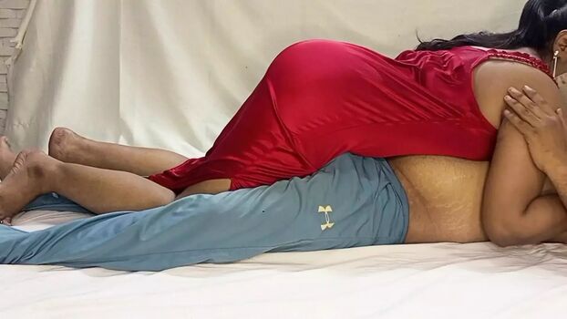 Full leaked Deeptisati private onlyfans photo
