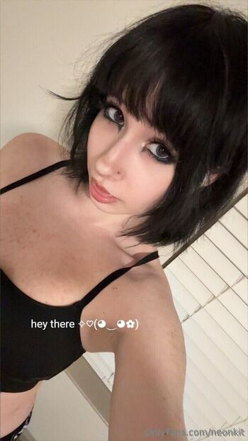 Full leaked Defeatthelw page private onlyfans photo