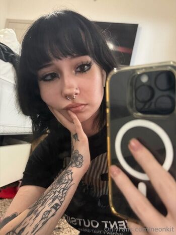 Full leaked Defeatthelw private onlyfans photo