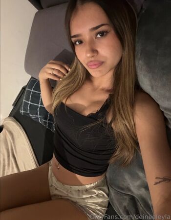 Full leaked Deineeleyla page private onlyfans photo