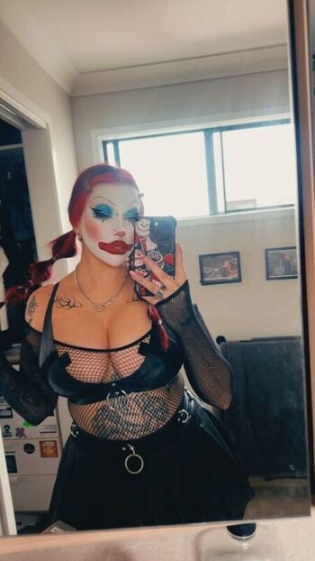 Full leaked Delicateweapon page private onlyfans photo