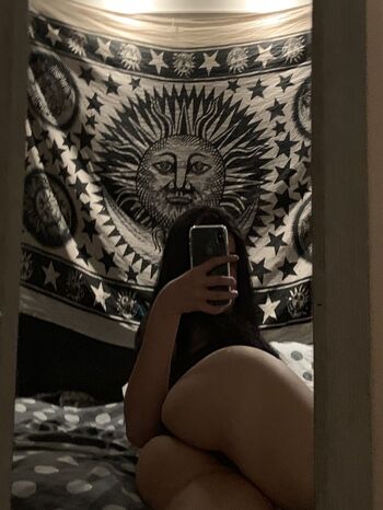 Full leaked Delusionalshne page private onlyfans photo
