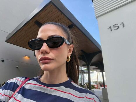 Full leaked Demet ozdemir page private onlyfans photo
