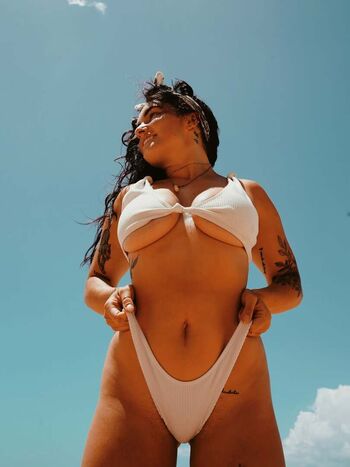 Full leaked Devondaymoretti private onlyfans photo