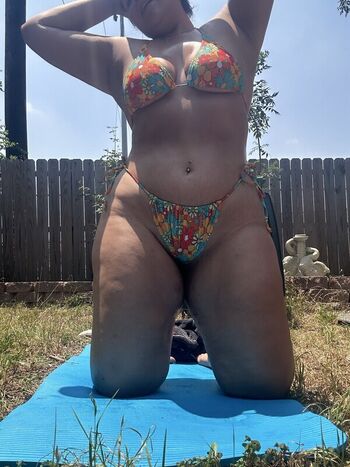 Full leaked Diggitydiamond private onlyfans photo