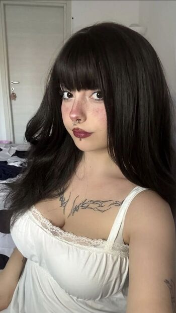 Full leaked Dilecorradengo private onlyfans photo