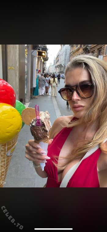 Full leaked Dinladylike private onlyfans photo