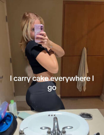 Full leaked Dinmammis private onlyfans photo