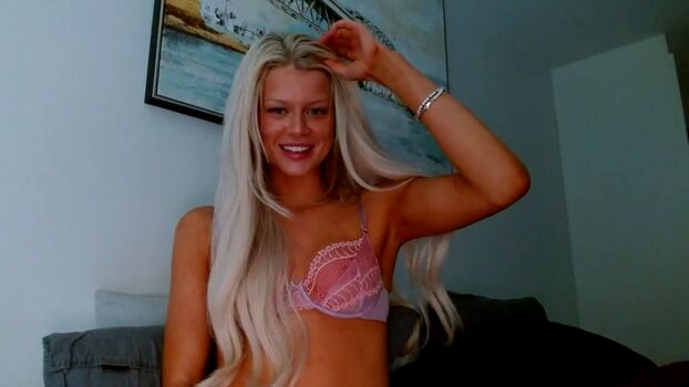 Dollyvey