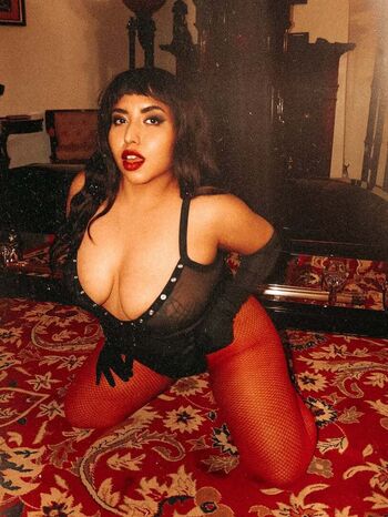 Full leaked Doomvana private onlyfans photo