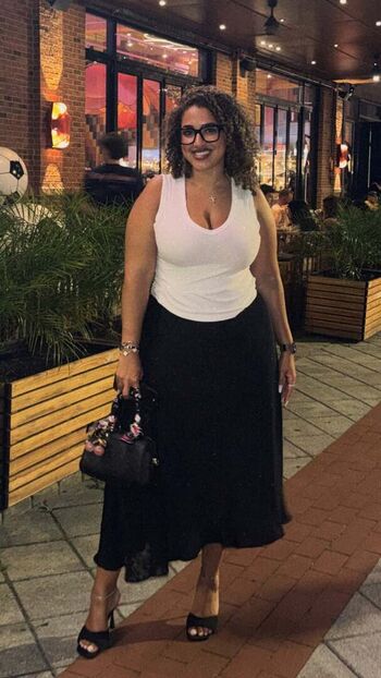 Full leaked Drivewithisabella private onlyfans photo