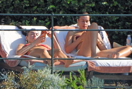 Full leaked Dua lipa  page private onlyfans photo