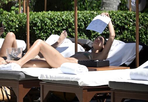 Full leaked Dua lipa page private onlyfans photo