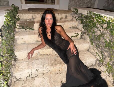Full leaked Dua lipa private onlyfans photo