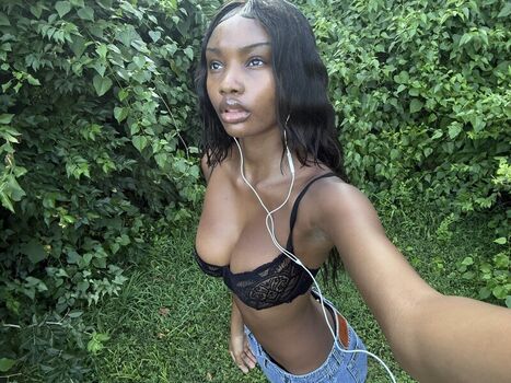 Full leaked Dulcemoonvip page private onlyfans photo