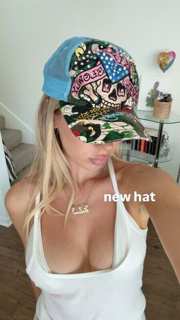 Full leaked Eden gross page private onlyfans photo