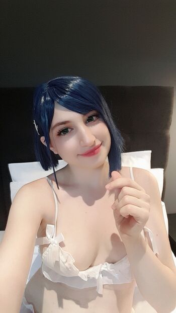 Full leaked Eirone siderious page private onlyfans photo