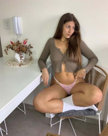 Full leaked Elenacarver private onlyfans photo