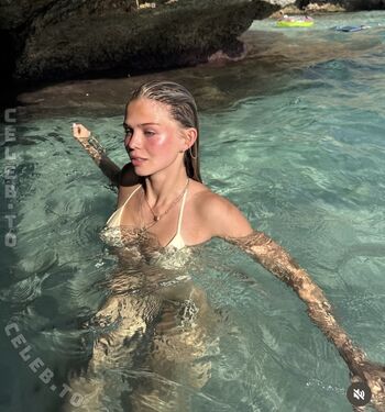 Full leaked Eleonora mskin private onlyfans photo