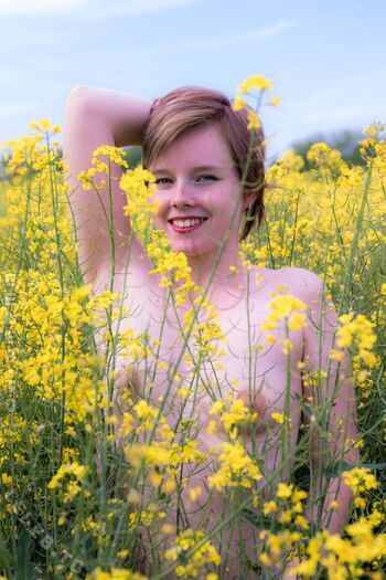 Full leaked Eleyumina private onlyfans photo