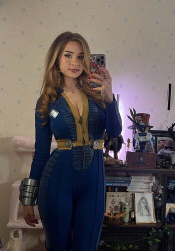 Full leaked Elinatwitch private onlyfans photo