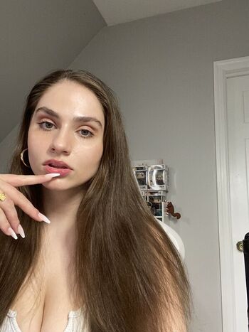 Full leaked Elisabeth marchini page private onlyfans photo