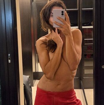 Full leaked Elisabetta canalis private onlyfans photo