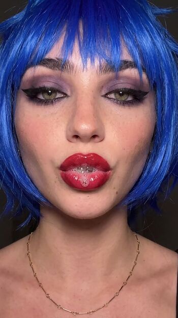 Full leaked Elizabrowne page private onlyfans photo