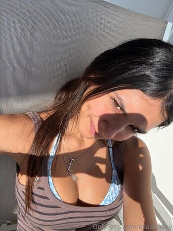 Full leaked Ella bailey private onlyfans photo