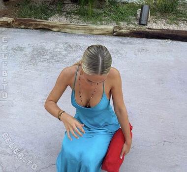 Full leaked Ella buffin private onlyfans photo