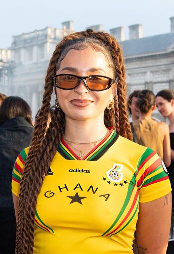 Full leaked Ella eyre private onlyfans photo