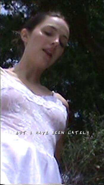 Full leaked Ella hunt page private onlyfans photo
