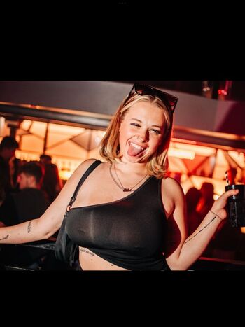 Full leaked Ella louise mae page private onlyfans photo
