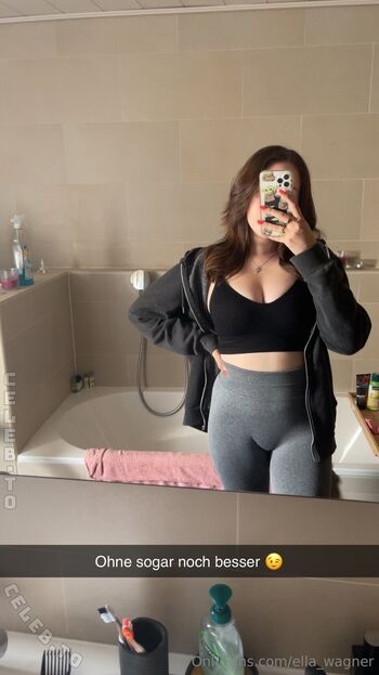 Full leaked Ella wagner private onlyfans photo