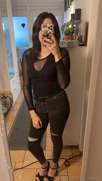 Full leaked Ella wagner private onlyfans photo
