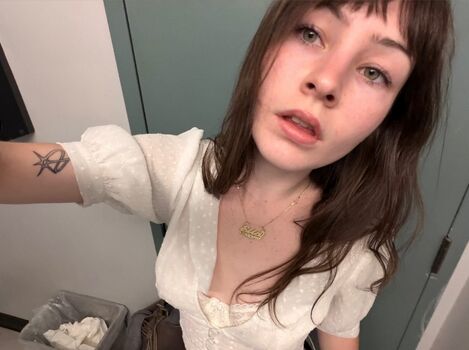 Full leaked Ella woolsey page private onlyfans photo